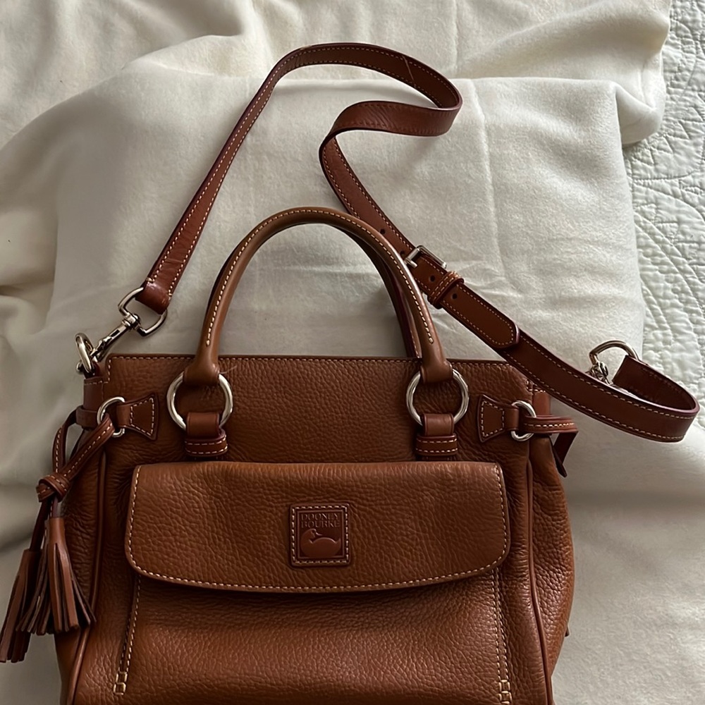 Dooney & Bourke handbag